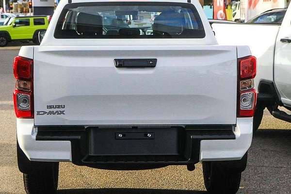 2025 Isuzu D-MAX SX 4X4