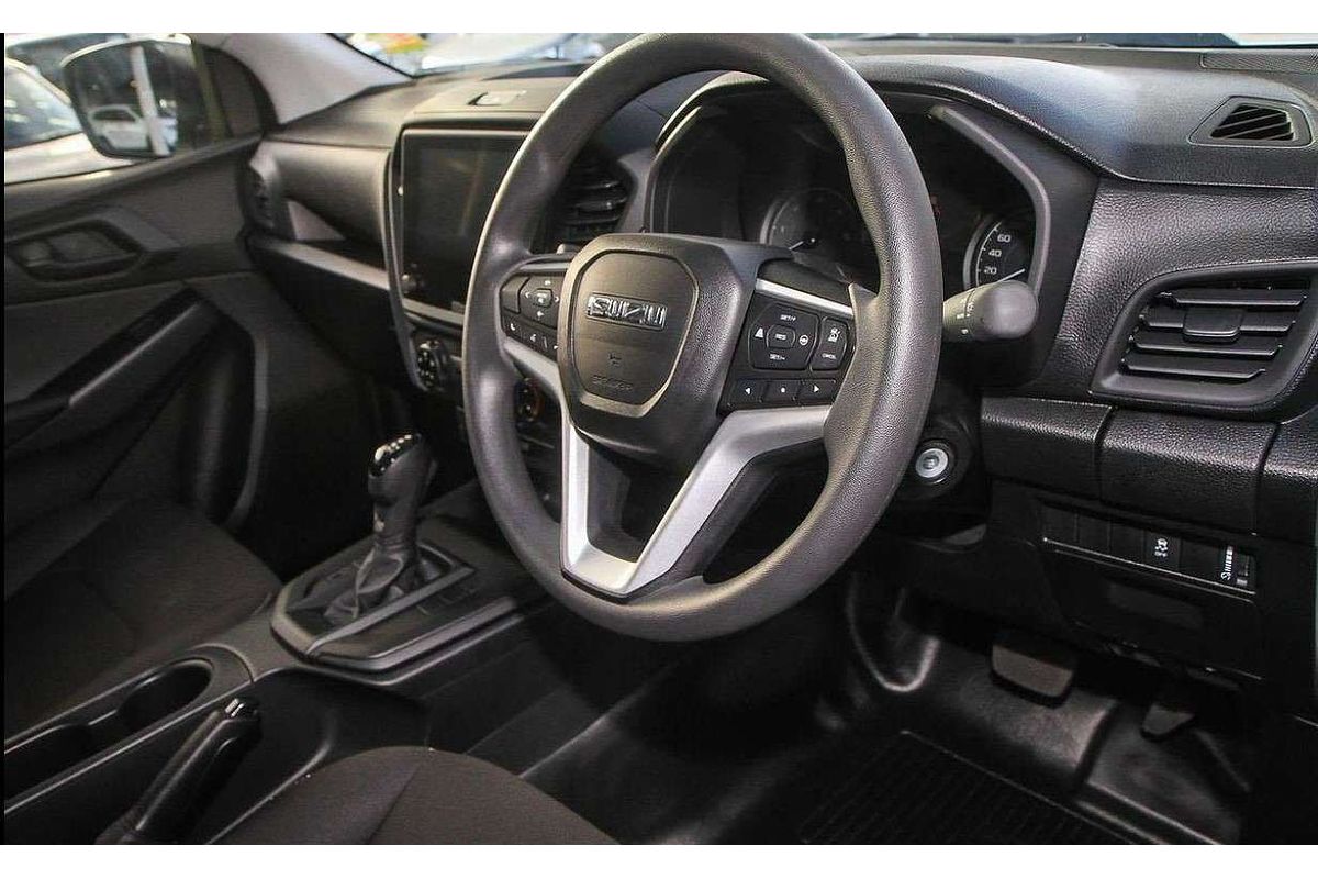 2025 Isuzu D-MAX SX 4X4