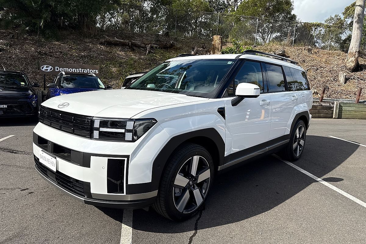 2025 Hyundai Santa Fe Hybrid Elite MX5.V1