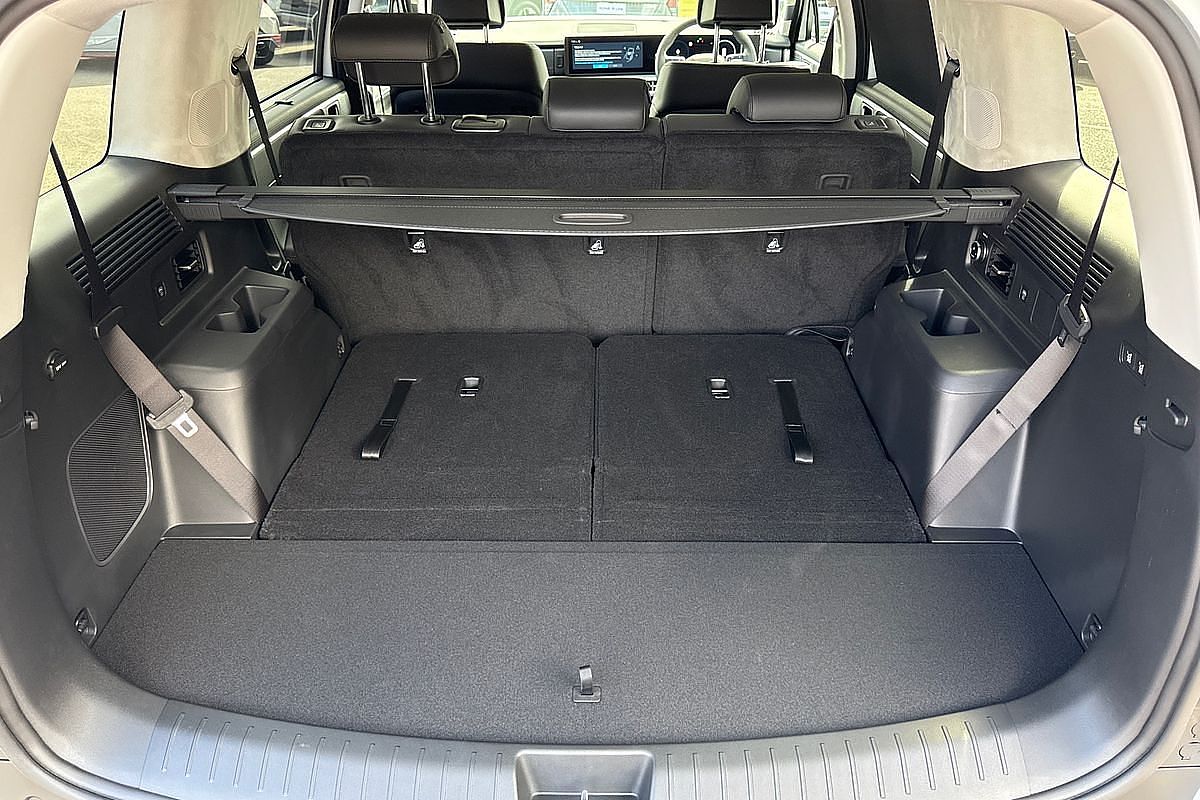 2025 Hyundai Santa Fe Hybrid Elite MX5.V1