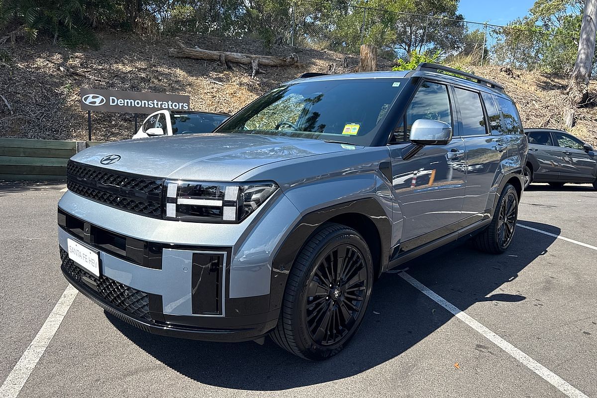 2025 Hyundai Santa Fe Hybrid Calligraphy MX5.V2