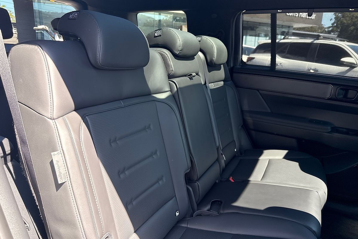 2025 Hyundai Santa Fe Hybrid Calligraphy MX5.V2