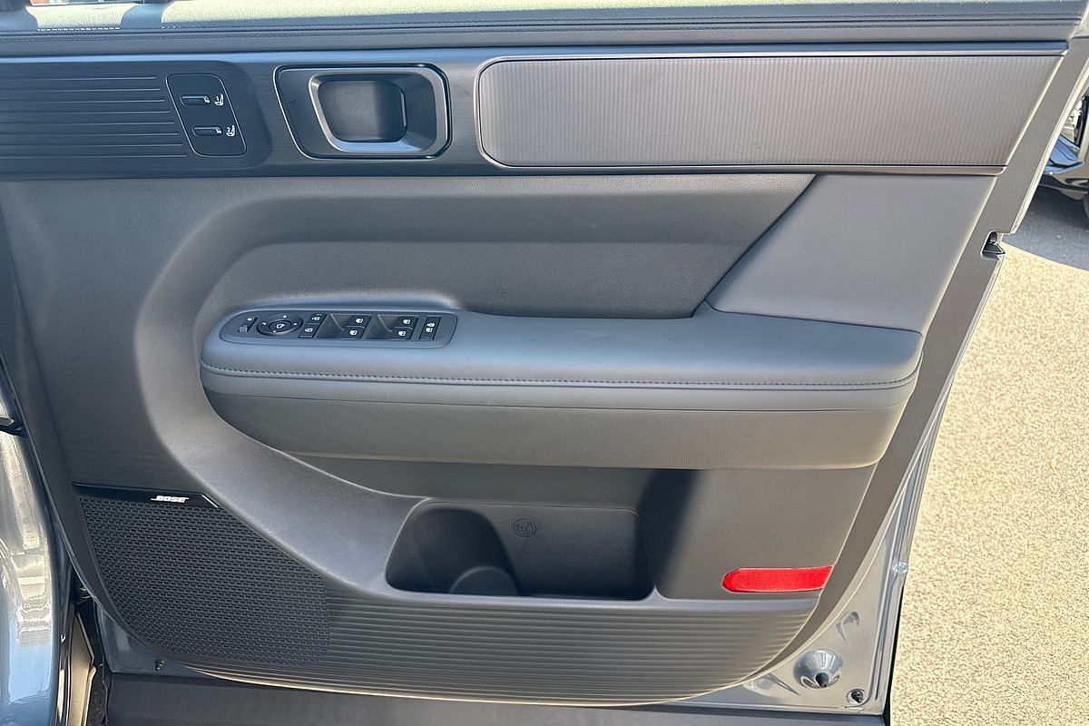 2025 Hyundai Santa Fe Hybrid Calligraphy MX5.V2