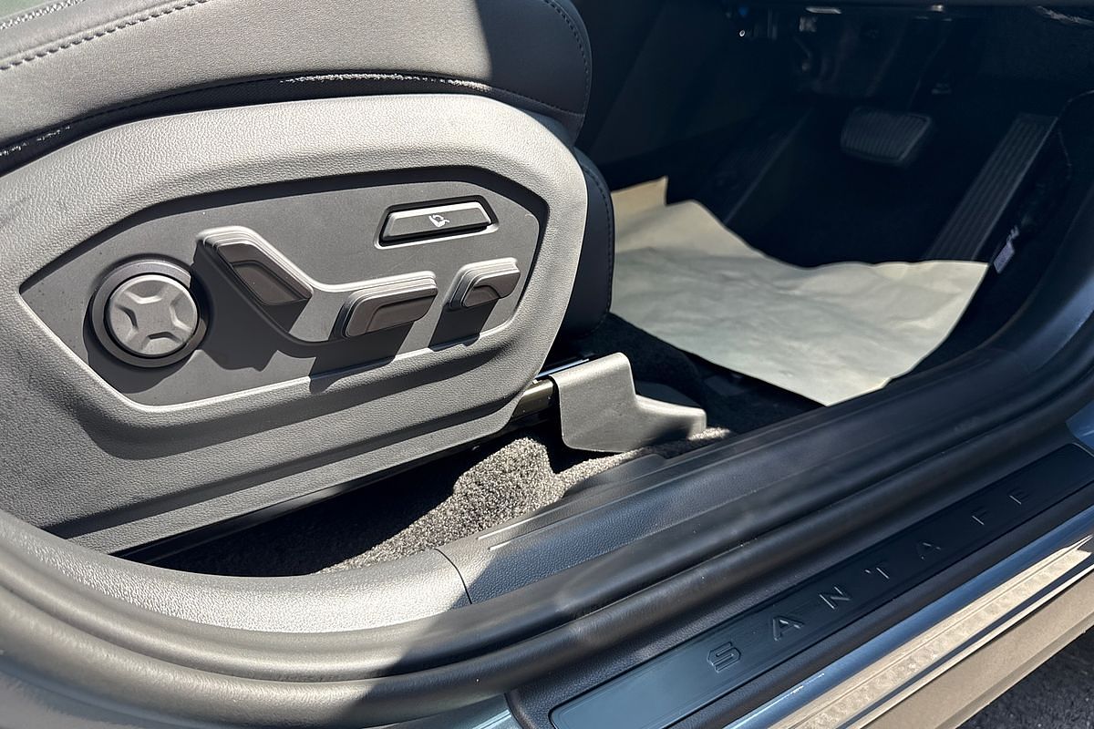 2025 Hyundai Santa Fe Hybrid Calligraphy MX5.V2