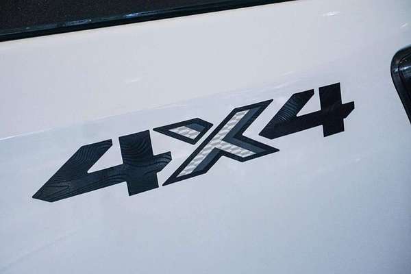 2025 Isuzu D-MAX X-TERRAIN 4X4