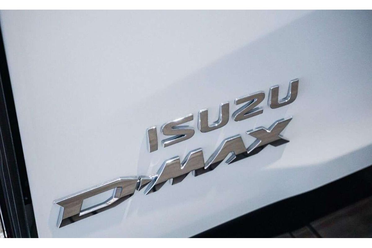 2025 Isuzu D-MAX X-TERRAIN 4X4