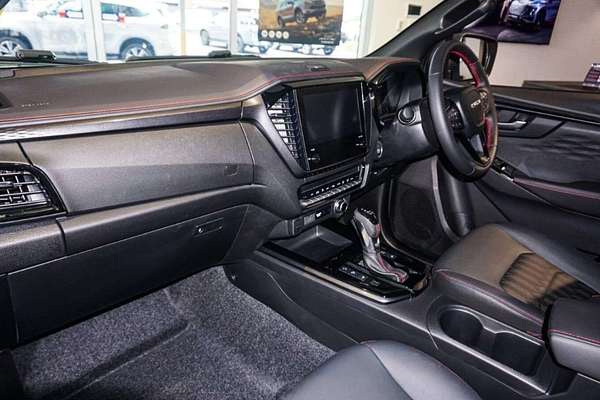 2025 Isuzu D-MAX X-TERRAIN 4X4