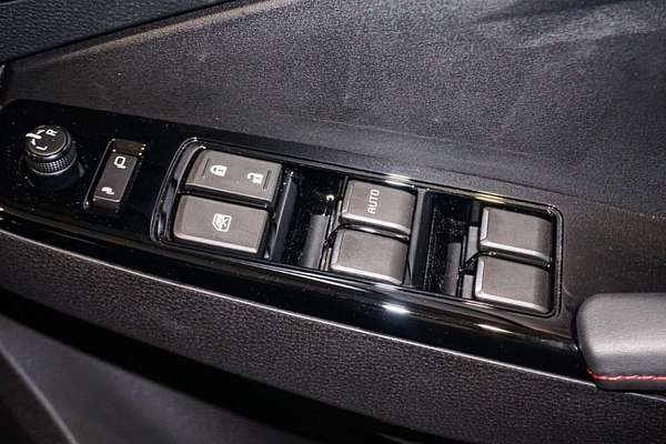 2025 Isuzu D-MAX X-TERRAIN 4X4