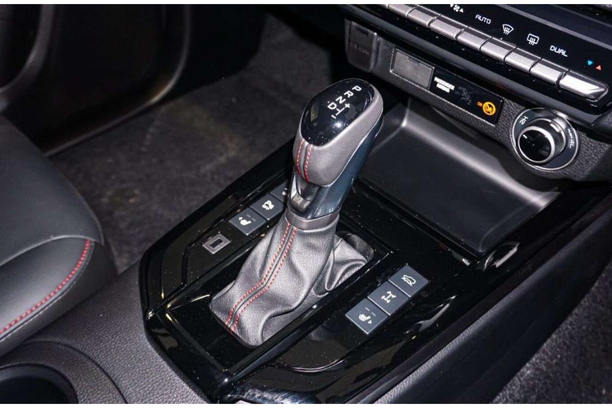 2025 Isuzu D-MAX X-TERRAIN 4X4