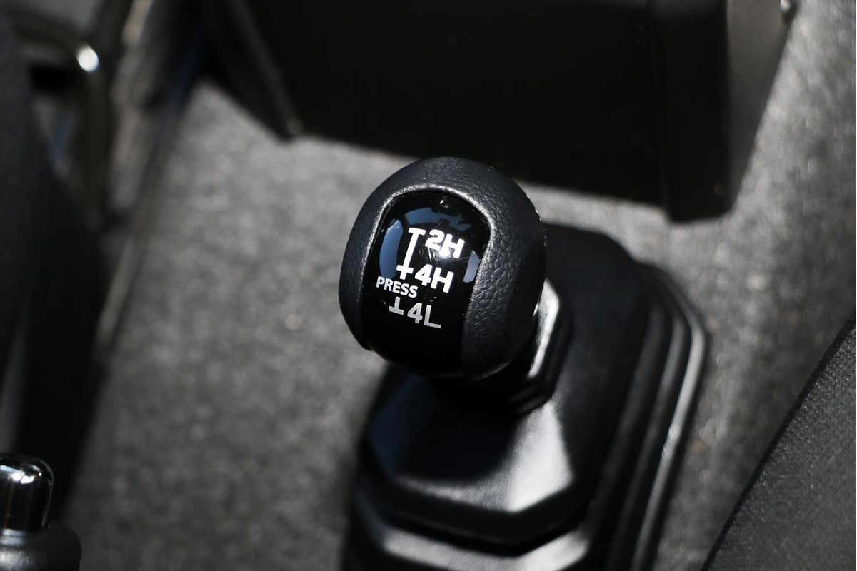 2024 Suzuki Jimny GLX GJ