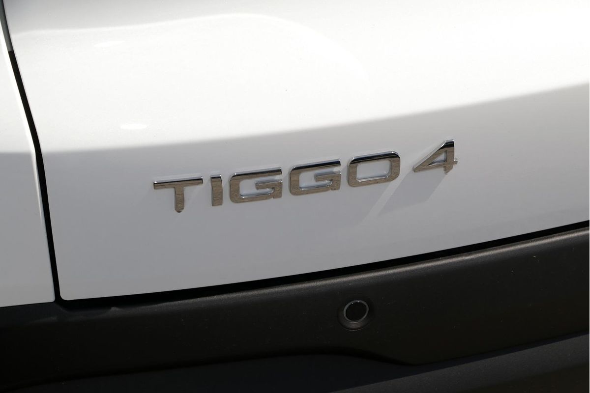 2025 Chery Tiggo 4 Hybrid Urban