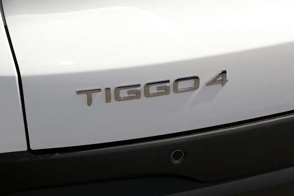 2025 Chery Tiggo 4 Hybrid Urban