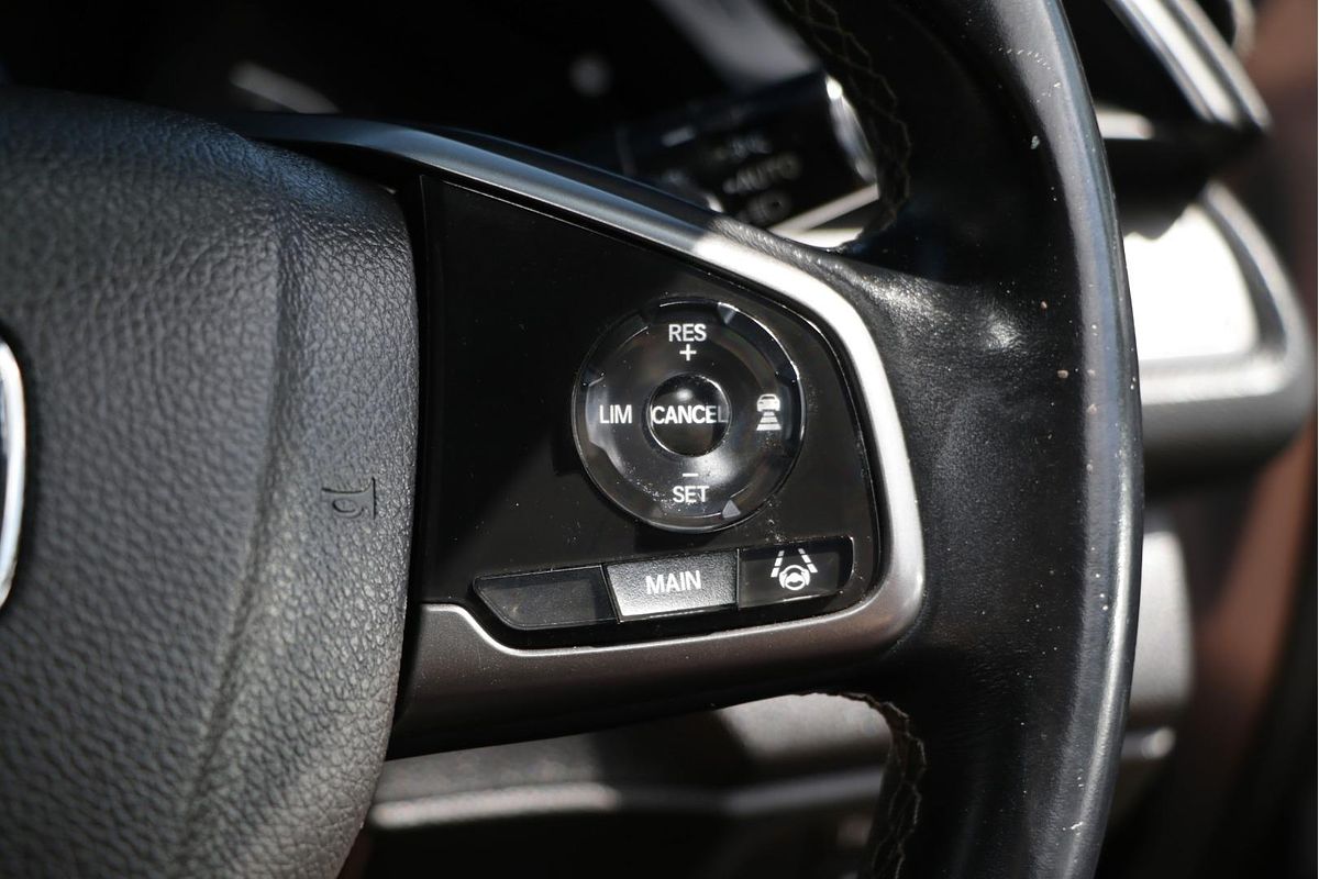 2019 Honda Civic VTi-LX 10th Gen