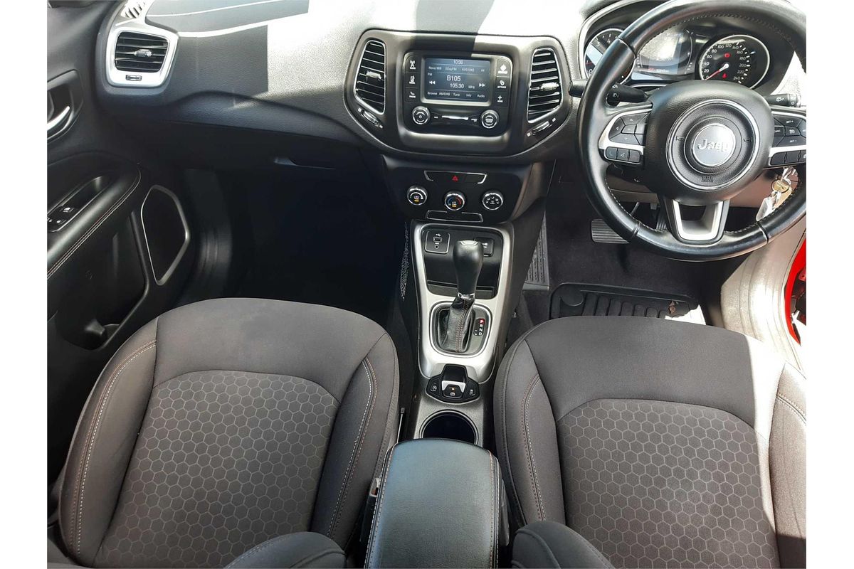 2019 Jeep Compass LONGITUDE (FWD) M6 MY18