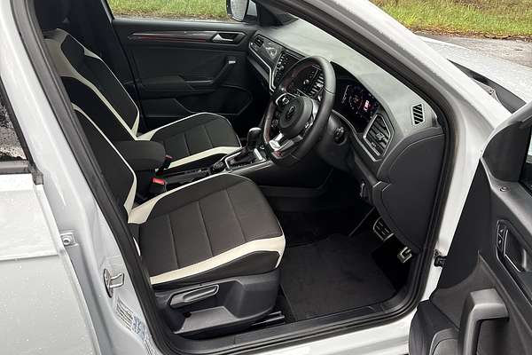 2021 Volkswagen T-Roc 140TSI Sport A11