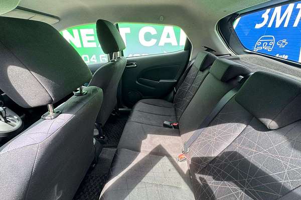 2011 Mazda 2 Neo DE Series 1