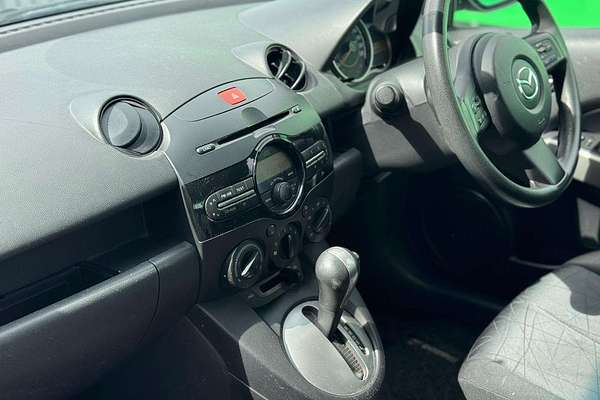 2011 Mazda 2 Neo DE Series 1