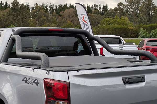 2025 Isuzu D-MAX X-RIDER 4X4