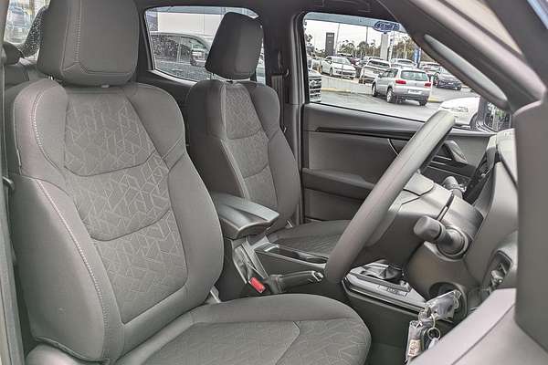 2025 Isuzu D-MAX X-RIDER 4X4