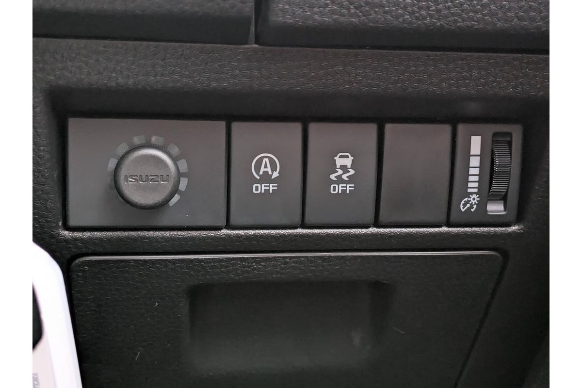 2025 Isuzu D-MAX X-RIDER 4X4