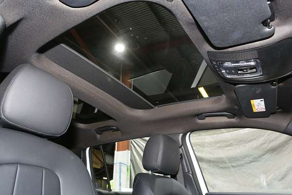 2022 Mercedes-Benz GLB-Class GLB200 X247