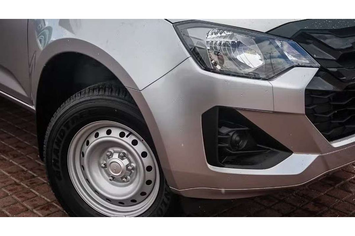 2025 Isuzu D-MAX SX 4X4