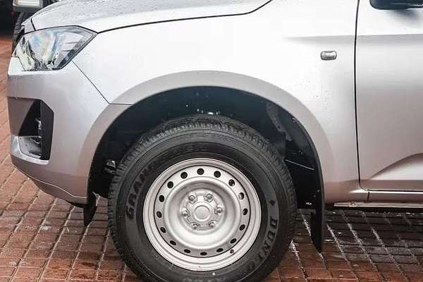 2025 Isuzu D-MAX SX 4X4