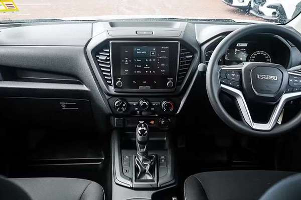2025 Isuzu D-MAX SX 4X4