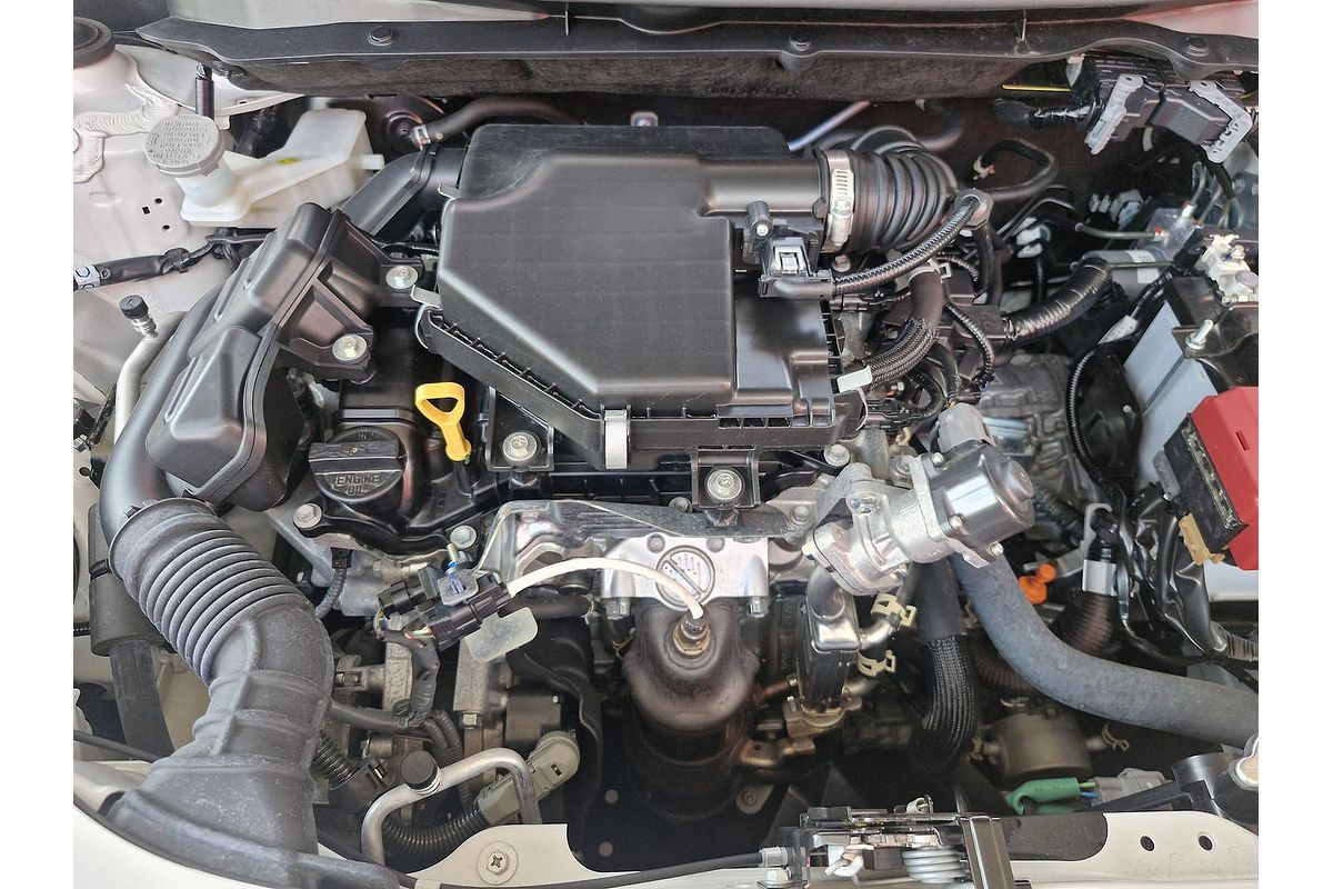 2024 Suzuki Swift Hybrid UZ