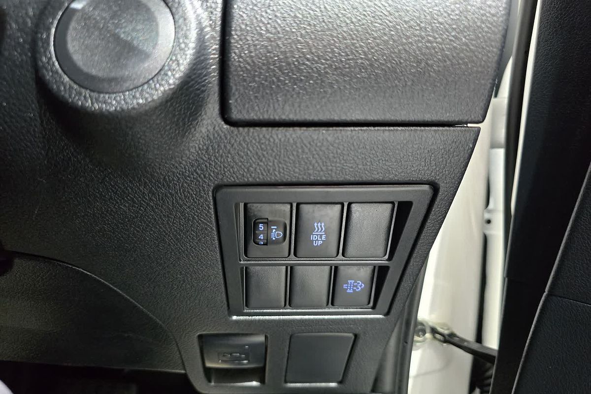 2021 Toyota Hilux SR GUN126R 4X4