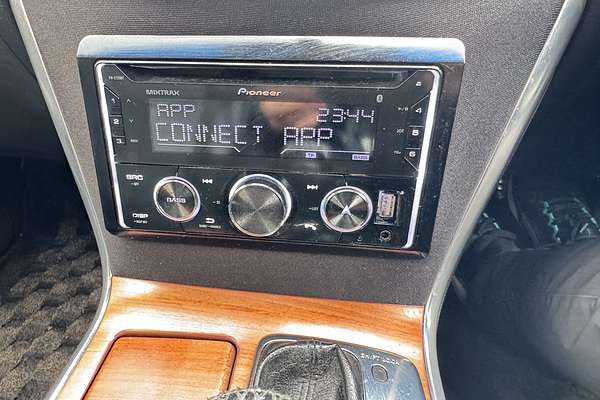 2005 Nissan FUGA