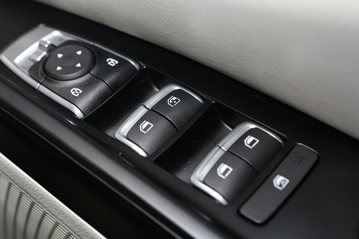 2021 Kia Carnival S KA4