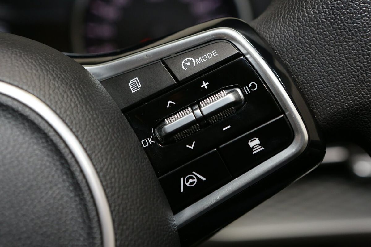 2021 Kia Carnival S KA4