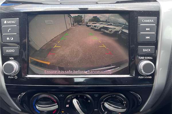 2021 Nissan Navara SL D23 Rear Wheel Drive