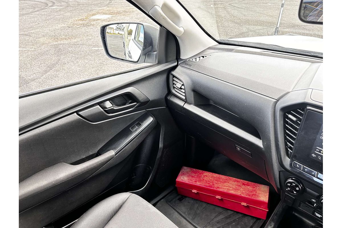 2022 Isuzu D-MAX SX 4X4