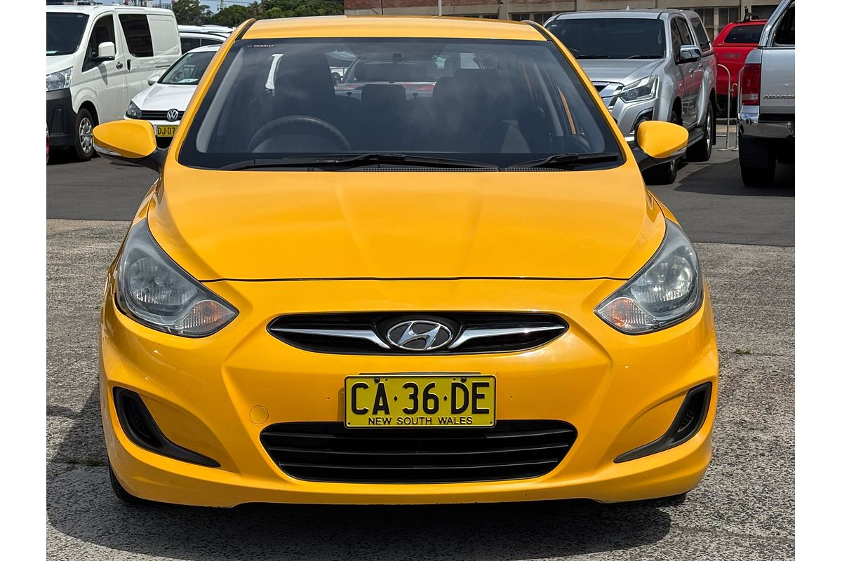 2013 Hyundai Accent Active RB2
