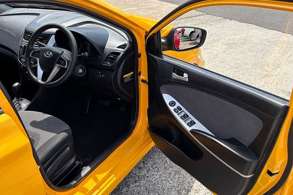 2013 Hyundai Accent Active RB2