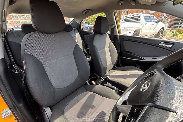 2013 Hyundai Accent Active RB2