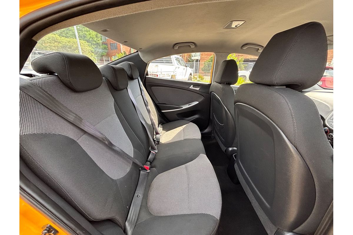 2013 Hyundai Accent Active RB2