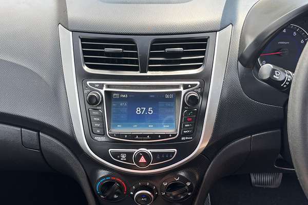 2013 Hyundai Accent Active RB2