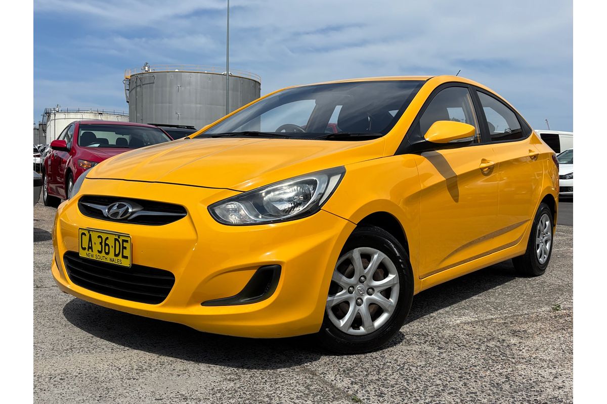2013 Hyundai Accent Active RB2