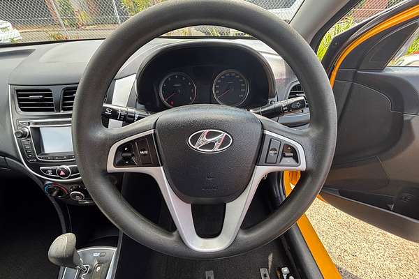 2013 Hyundai Accent Active RB2