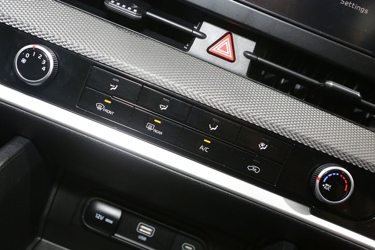 2024 Kia Sportage S NQ5