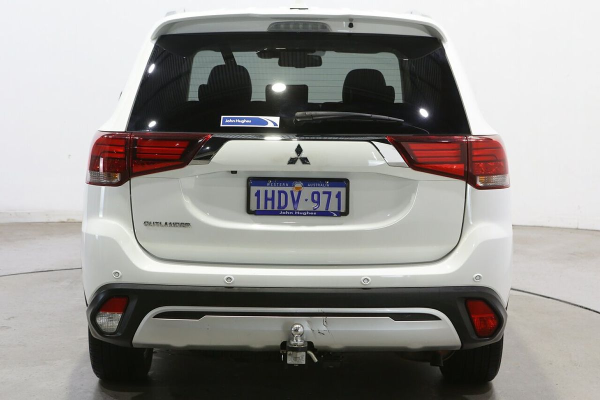 2020 Mitsubishi Outlander LS ZL