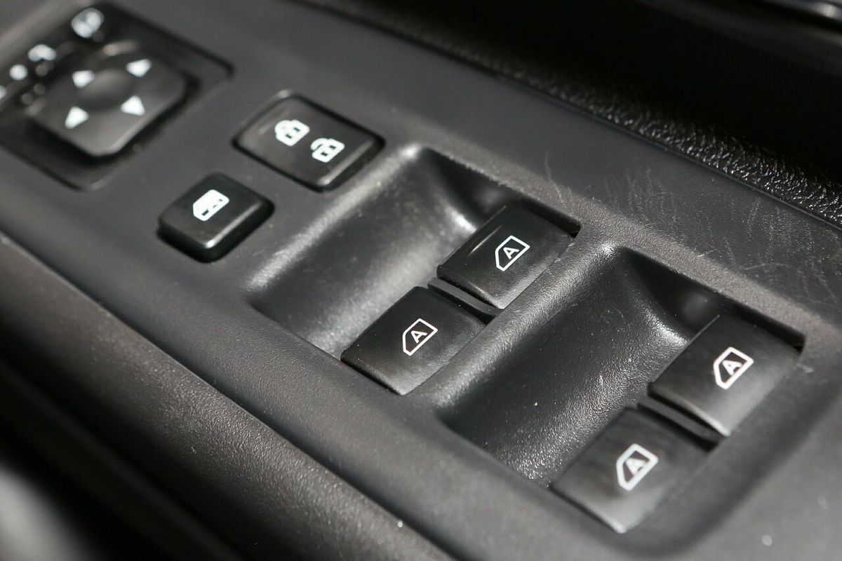 2020 Mitsubishi Outlander LS ZL