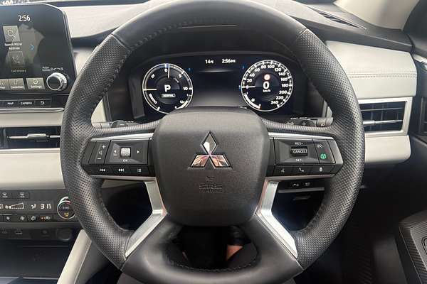 2024 Mitsubishi Outlander PHEV Exceed ZM