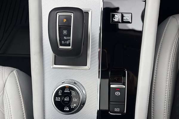 2024 Mitsubishi Outlander PHEV Exceed ZM