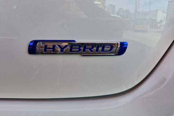 2024 Suzuki Swift Hybrid UZ