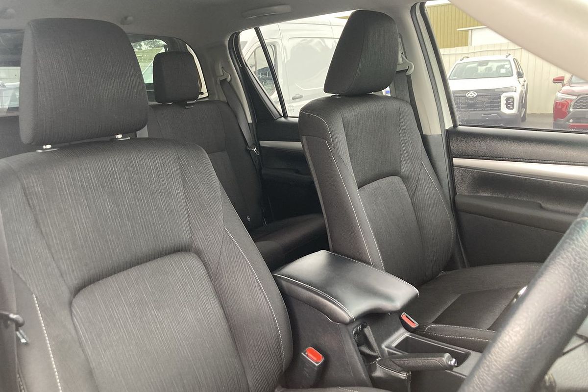 2023 Toyota Hilux SR5 GUN126R 4X4