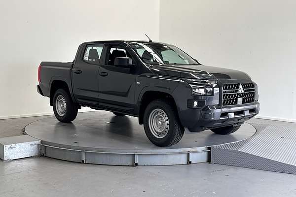 2025 Mitsubishi Triton GLX MV 4X4